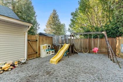 Aerial View of 32485 Mcrae Avenue, Mission, BC