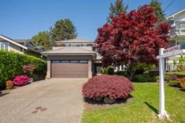 228 W Kings Road, North Vancouver, BC