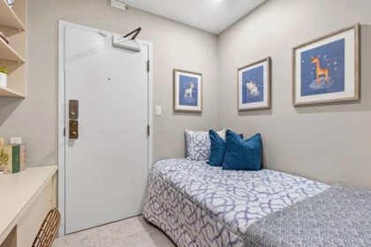 Office / Den Photo of 401 2015 Beach Avenue, Vancouver, BC