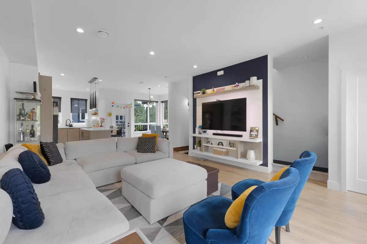 Family Room Photo of 46 11851 232 Street, Maple Ridge, BC
