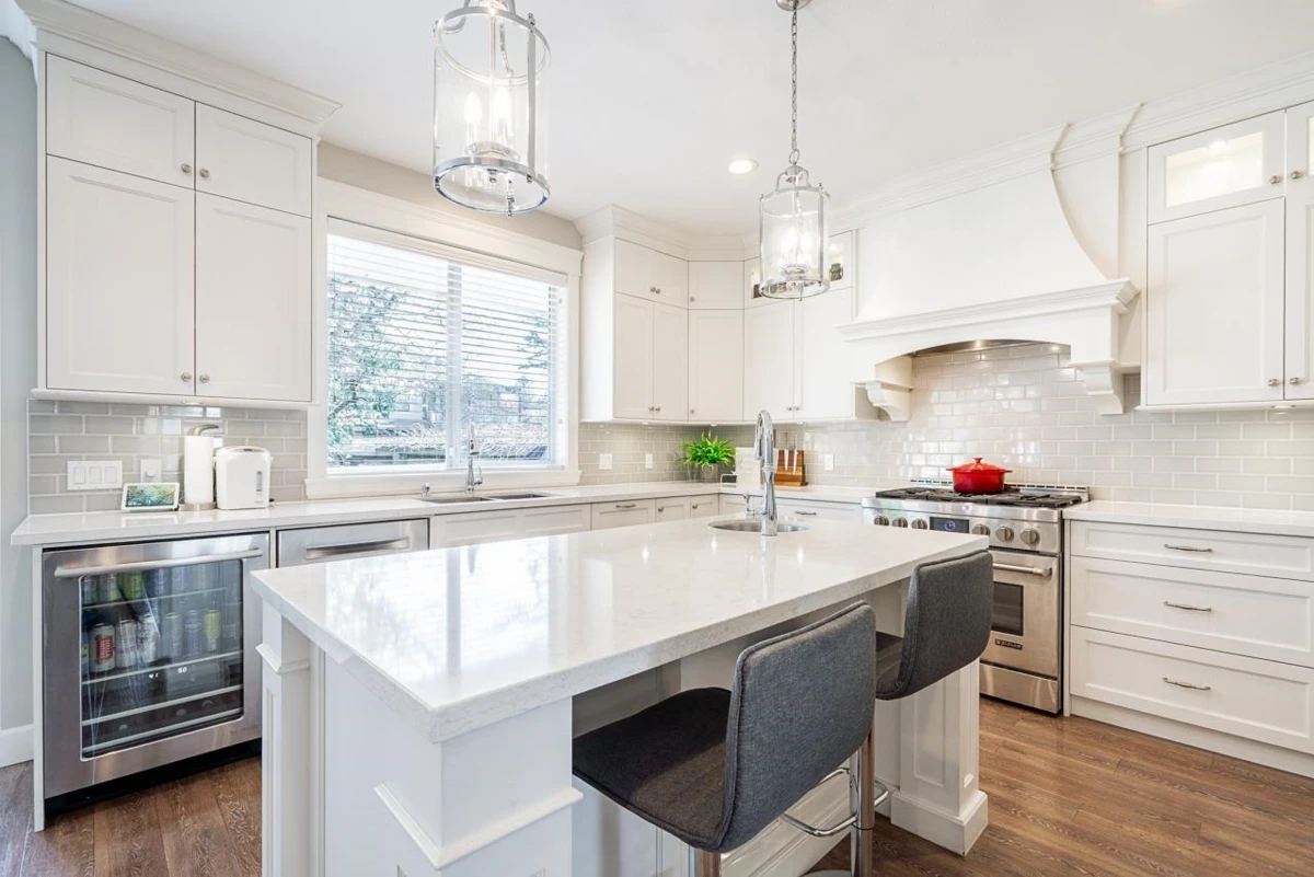 Dining Area Photo of 1520 132b Street, Surrey, BC