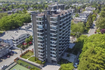 Hot Tub / Spa Photo of 408 2370 W 2nd Avenue, Vancouver, BC