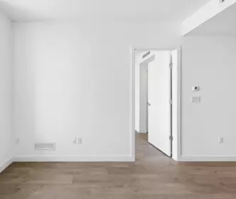 3408 6468 Willingdon Avenue, Burnaby, BC, Burnaby — Apartment/Condo for sale