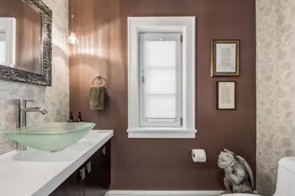 Hallway Photo of 4041 Prospect Road, North Vancouver, BC