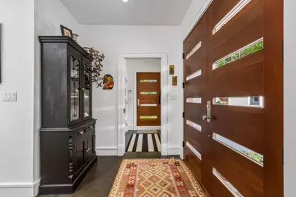 Mudroom Photo of 4041 Prospect Road, North Vancouver, BC