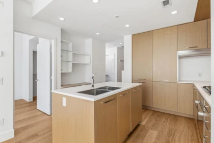 Primary Bedroom Photo of 309 5115 Cambie Street, Vancouver, BC
