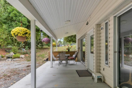 Backyard Photo of 24320 116 Avenue, Maple Ridge, BC