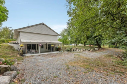 Outdoor Patio Photo of 24320 116 Avenue, Maple Ridge, BC