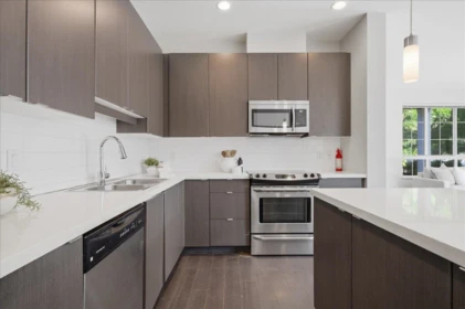 6891 195a Street, Surrey, BC, Surrey — Townhouse for sale