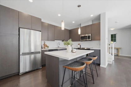 Kitchen Island Photo of 6891 195a Street, Surrey, BC