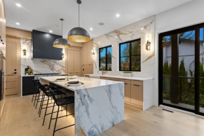 Kitchen Photo of 21606 124 Avenue, Maple Ridge, BC