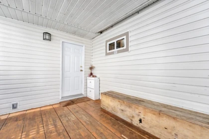 Guest Bathroom Photo of 50 3295 Sunnyside Road, Anmore, BC