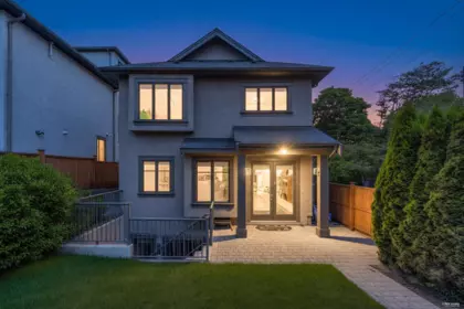 Hot Tub / Spa Photo of 3618 W 24th Avenue, Vancouver, BC