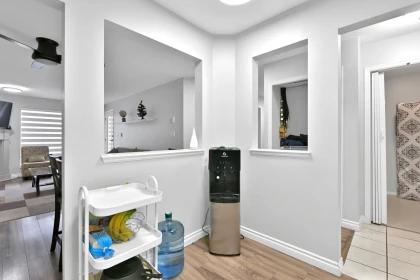 Entry Foyer Photo of 306 32075 George Ferguson Way, Abbotsford, BC