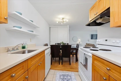 Walk-In Closet Photo of 205 7240 Lindsay Road, Richmond, BC