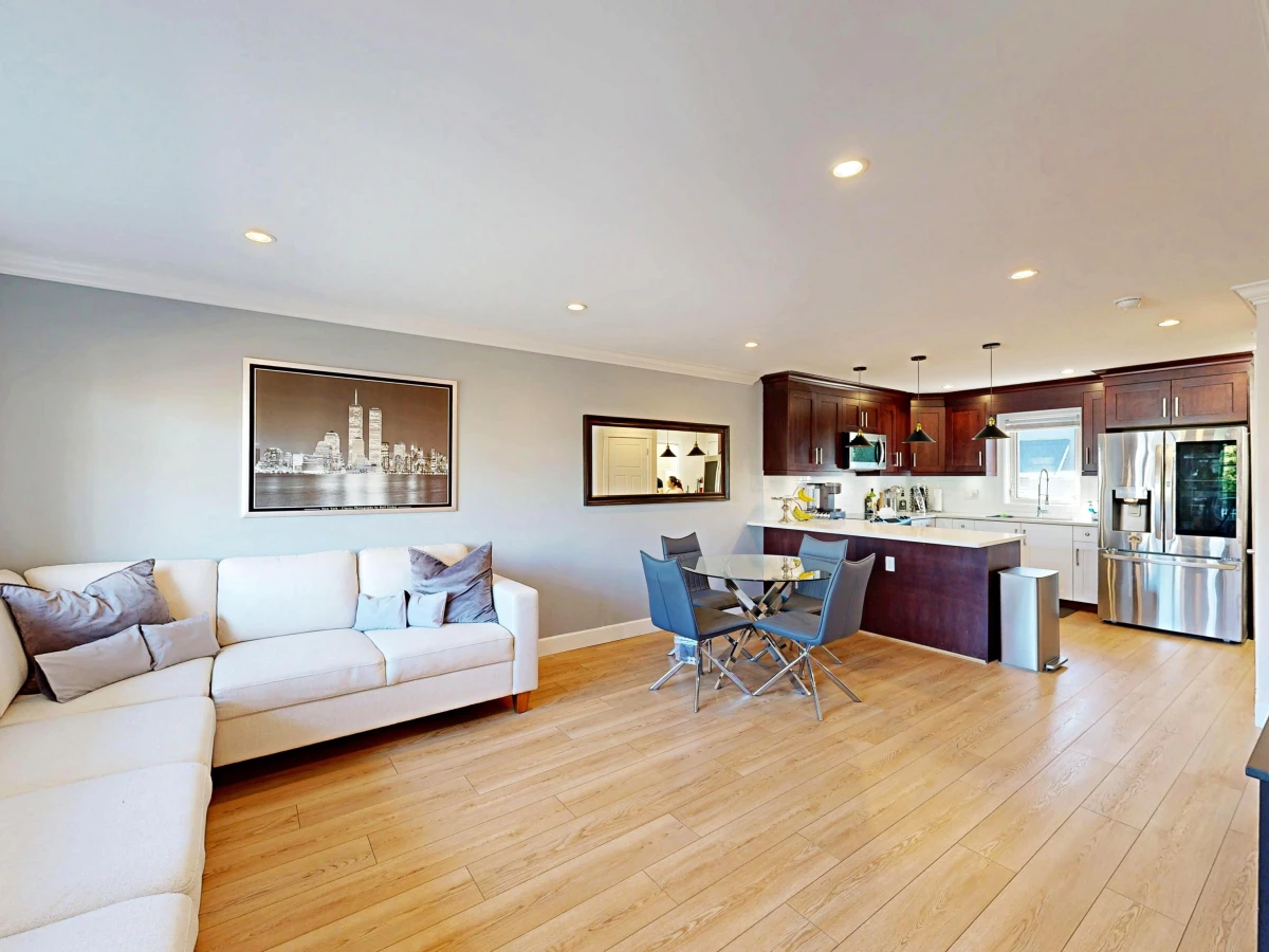 Family Room Photo of 7377 Stride Avenue, Burnaby, BC