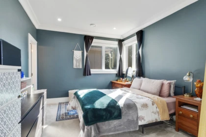 Hallway Photo of 14149 16 Avenue, Surrey, BC