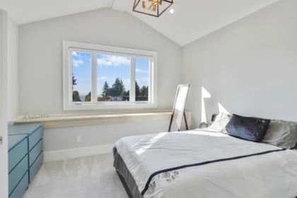 Mudroom Photo of 14149 16 Avenue, Surrey, BC
