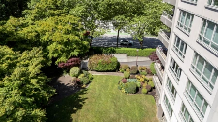 Fitness Center Photo Near 403 6070 Mcmurray Avenue, Burnaby, BC