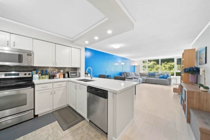 Pantry Photo of 403 6070 Mcmurray Avenue, Burnaby, BC