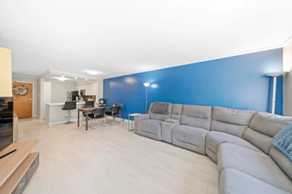 Primary Bedroom Photo of 403 6070 Mcmurray Avenue, Burnaby, BC