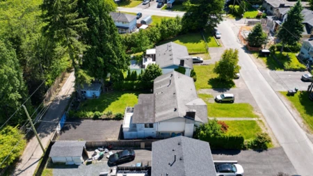 Hot Tub / Spa Photo of 11010 Partridge Crescent, Surrey, BC