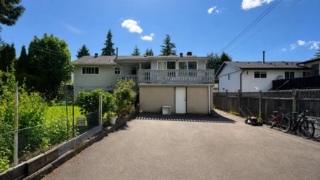 Outdoor Deck Photo of 11010 Partridge Crescent, Surrey, BC