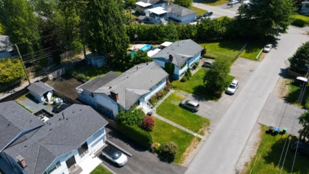 Swimming Pool Photo of 11010 Partridge Crescent, Surrey, BC