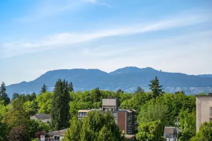Backyard Photo of 901 2350 W 39th Avenue, Vancouver, BC