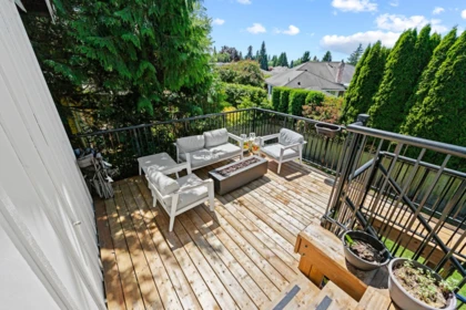 Garden / Landscaping Photo of 1939 144 Street, Surrey, BC