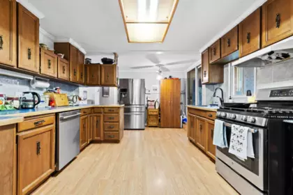 Mudroom Photo of 3975 Bourne Road, Sardis - Chwk River Valley, BC