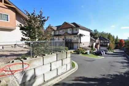 Kitchen Photo of 13 20187 68th Avenue, Langley, BC