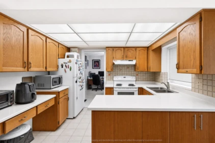 Kitchen Island Photo of 3951 Moresby Drive, Richmond, BC