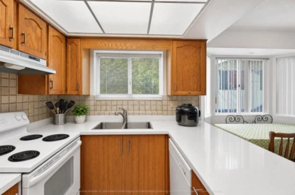 Kitchen Photo of 3951 Moresby Drive, Richmond, BC