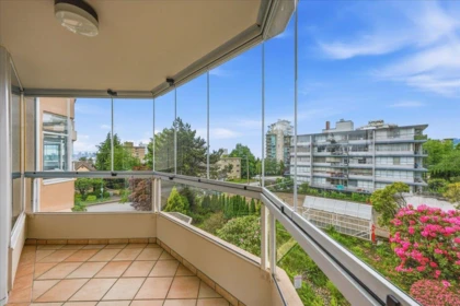 Outdoor Patio Photo of 102 123 E Keith Road, North Vancouver, BC