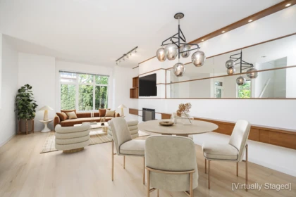 Kitchen Island Photo of 10 3400 Devonshire Avenue, Coquitlam, BC