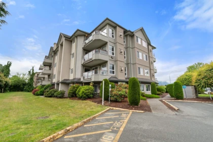 206 45520 Knight Road, Chilliwack, BC, Chilliwack — Apartment/Condo for sale