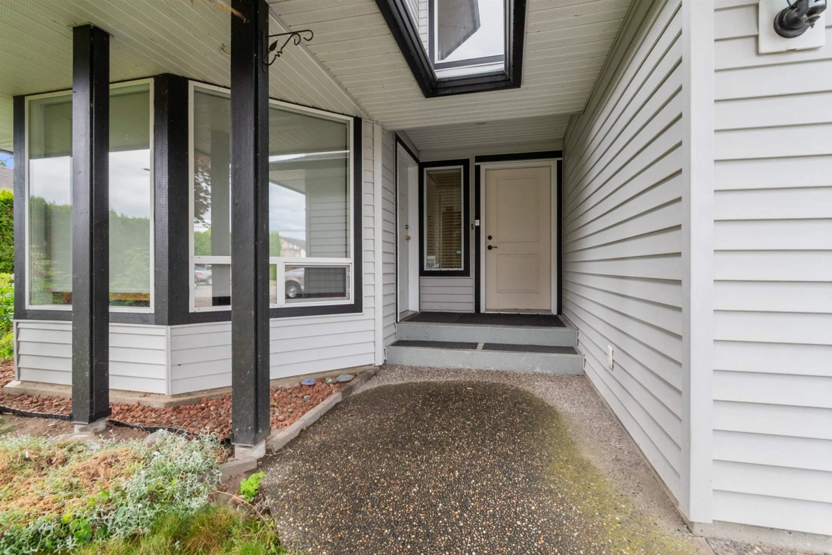 Family Room Photo of 7285 Meadowlark Street, Chilliwack, BC