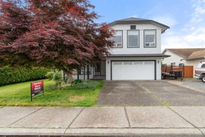 7285 Meadowlark Street, Chilliwack, BC, Chilliwack — Single Family Residence for sale
