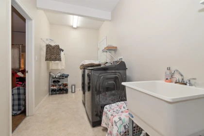 Powder Room Photo of 7285 Meadowlark Street, Chilliwack, BC