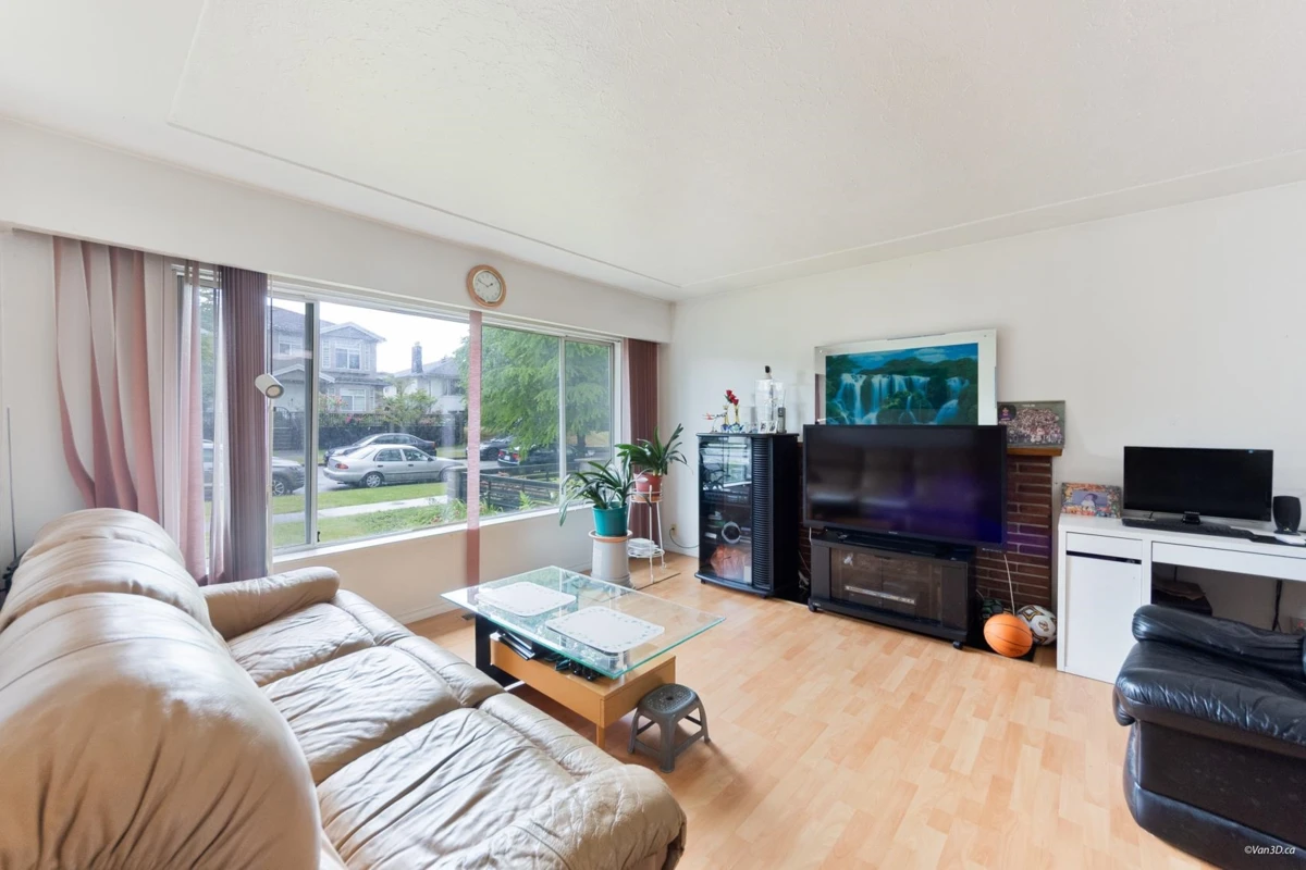 Family Room Photo of 3185 E 16th Avenue, Vancouver, BC