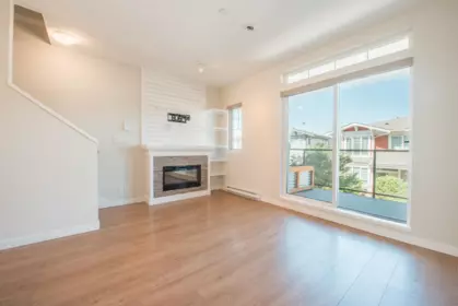 5972 Oldmill Lane, Sechelt, BC, Sechelt — Townhouse for sale