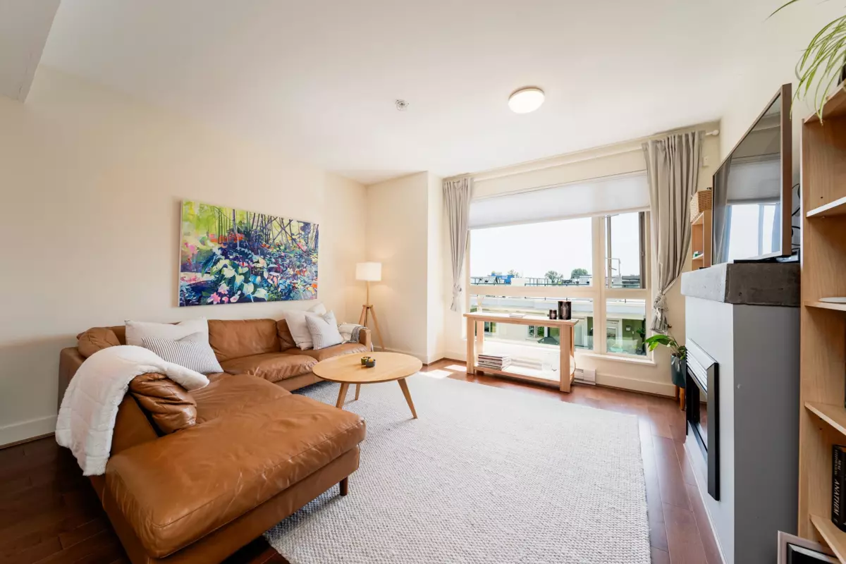 Family Room Photo of 64 728 W 14th Street, North Vancouver, BC