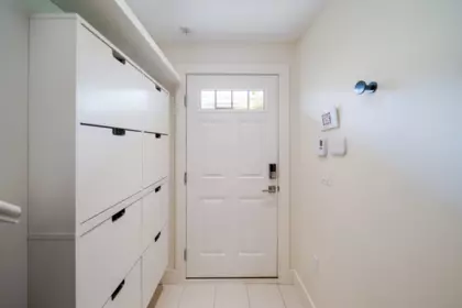 Mudroom Photo of 64 728 W 14th Street, North Vancouver, BC