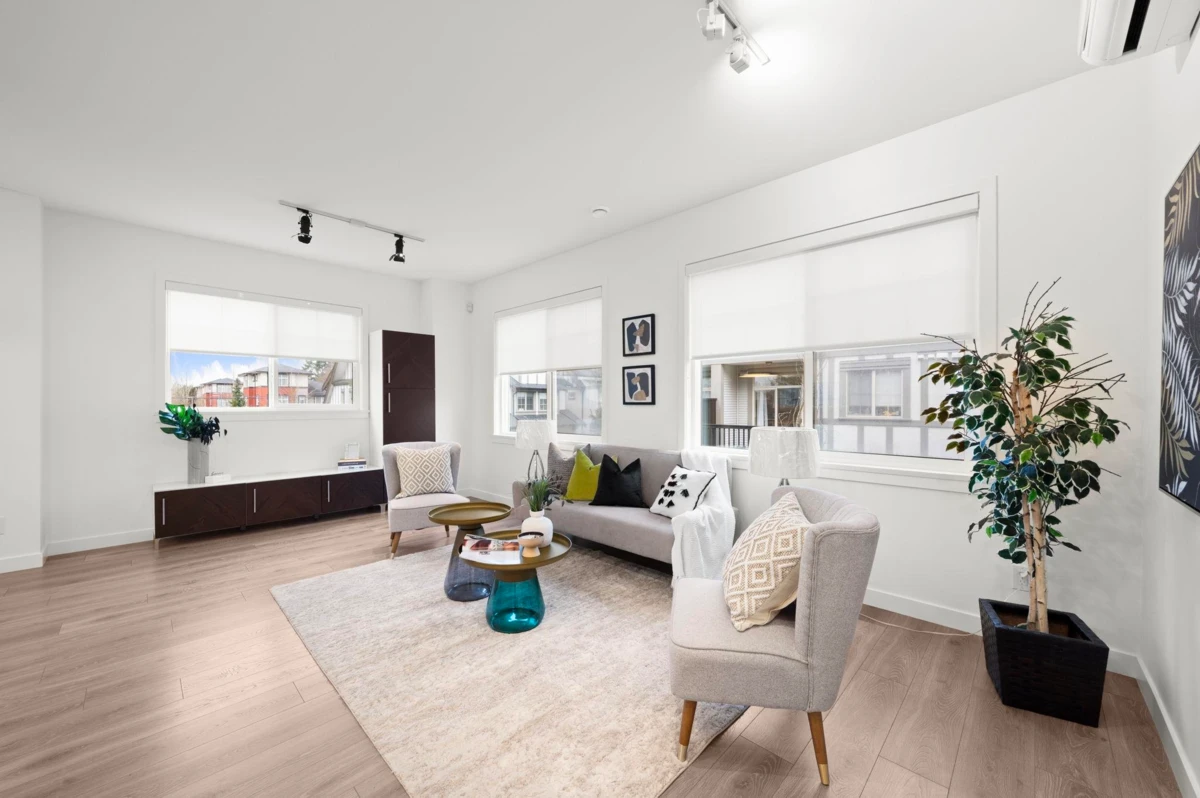 Dining Area Photo of 14 7780 Bridge Street, Richmond, BC