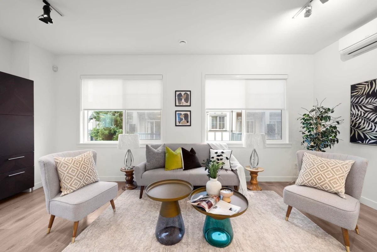 Living Room Photo of 14 7780 Bridge Street, Richmond, BC