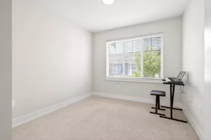 Powder Room Photo of 14 20852 77a Avenue, Langley, BC