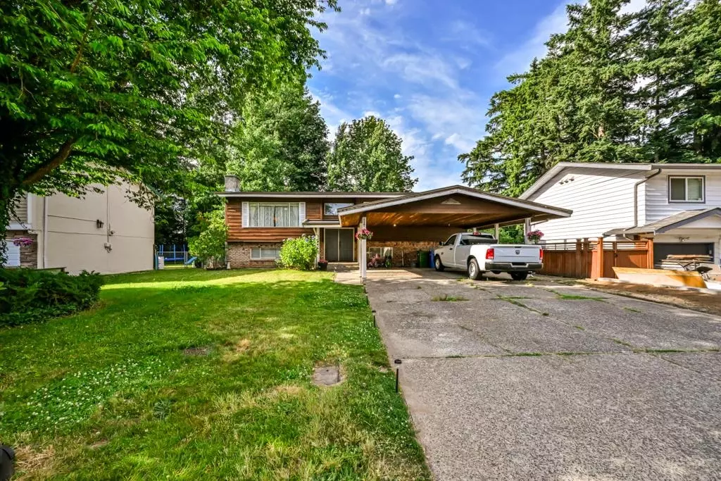 Exterior Rear Photo of 34487 Pearl Avenue, Abbotsford, BC