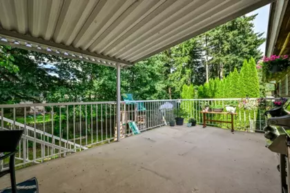 Garage Interior Photo of 34487 Pearl Avenue, Abbotsford, BC