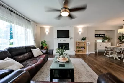 Kitchen Photo of 34487 Pearl Avenue, Abbotsford, BC